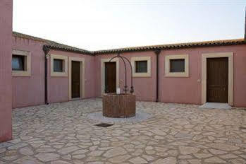 Casa di campagna Antica Gebbia